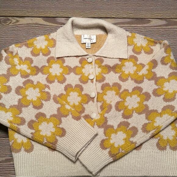 INDUSTRY Sweaters - Industry Flower Child Women’s MD Daisy Floral Crop Cardigan Cottagecore Hippy